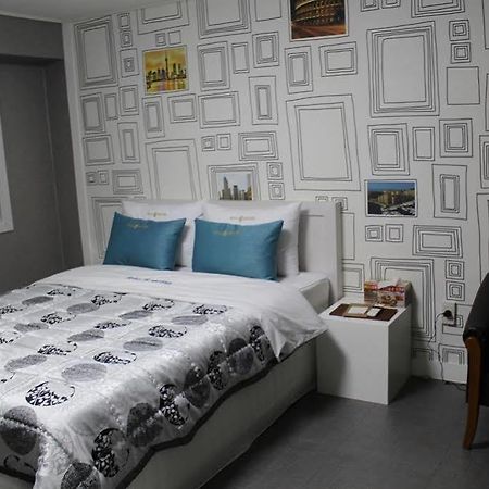 Venus Motel Ilsan Ni Buitenkant foto